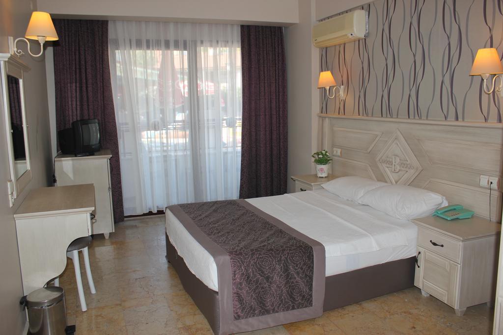 Bonjour Hotel Marmaris Habitación foto