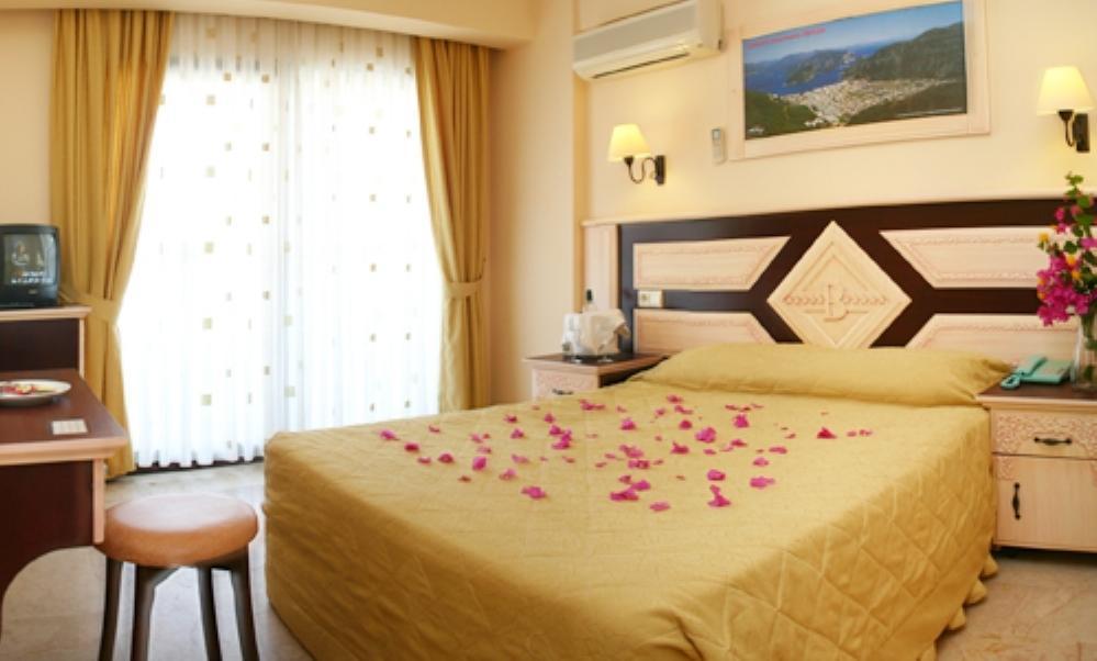 Bonjour Hotel Marmaris Exterior foto